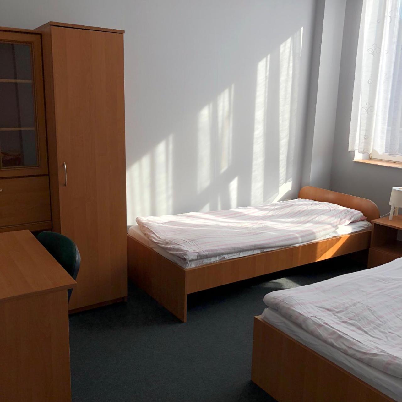Noclegi Pracownicze Ludwikowo ビィドゴシュチュ エクステリア 写真